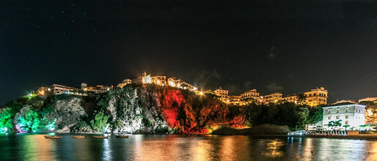 Casa Vacanze Maria Агрополи Экстерьер фото